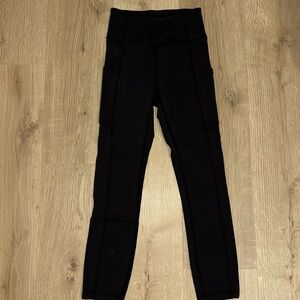 Lululemon Wunder train with pockets
